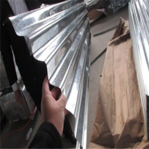 Plancha de acero galvanizada ondulada con recubrimiento de zinc - SegSteel Perú